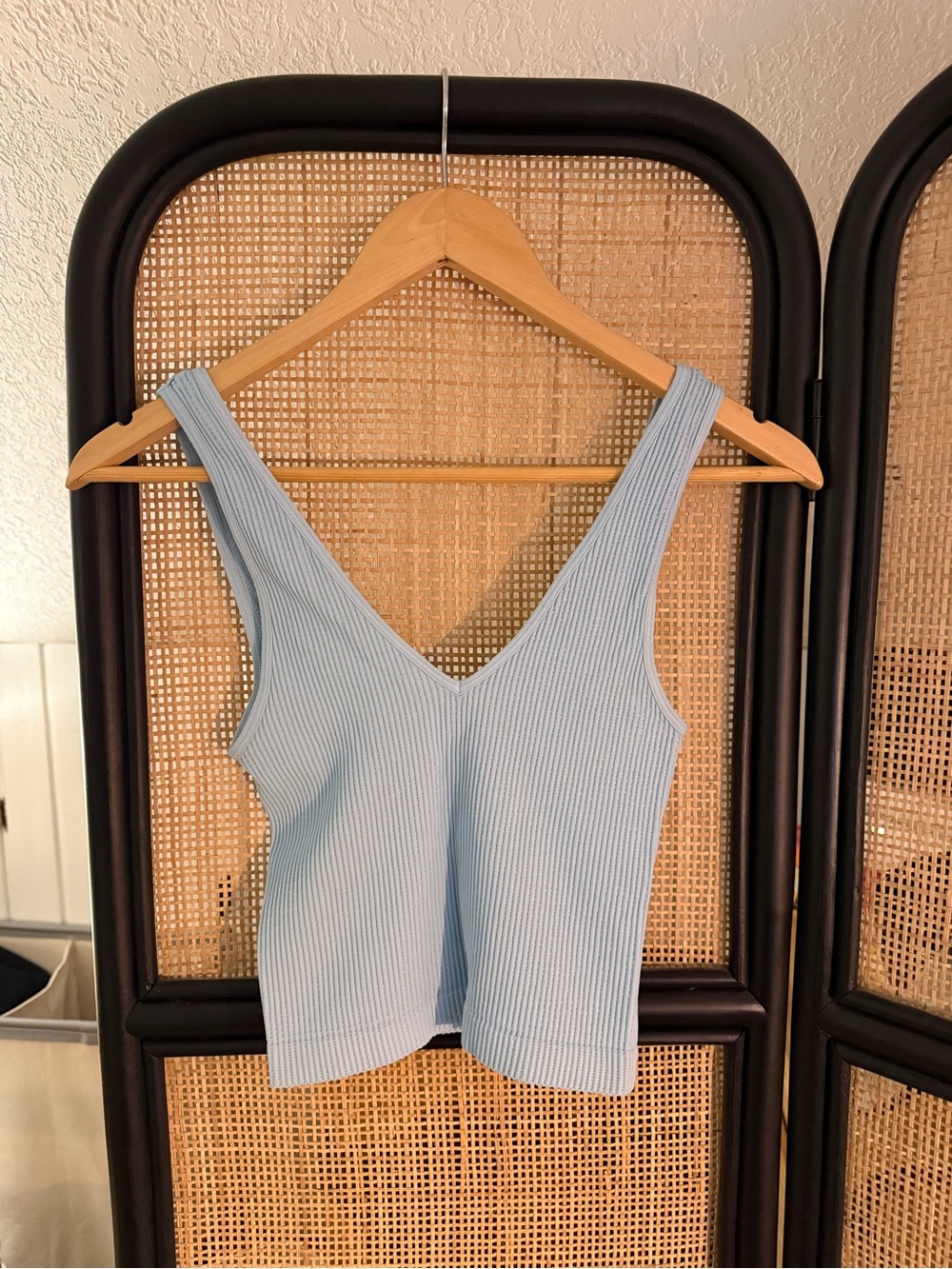 Nikibiki Womens Ribbed V-Neck Scoop Tank Crop Top Blue One Size Small